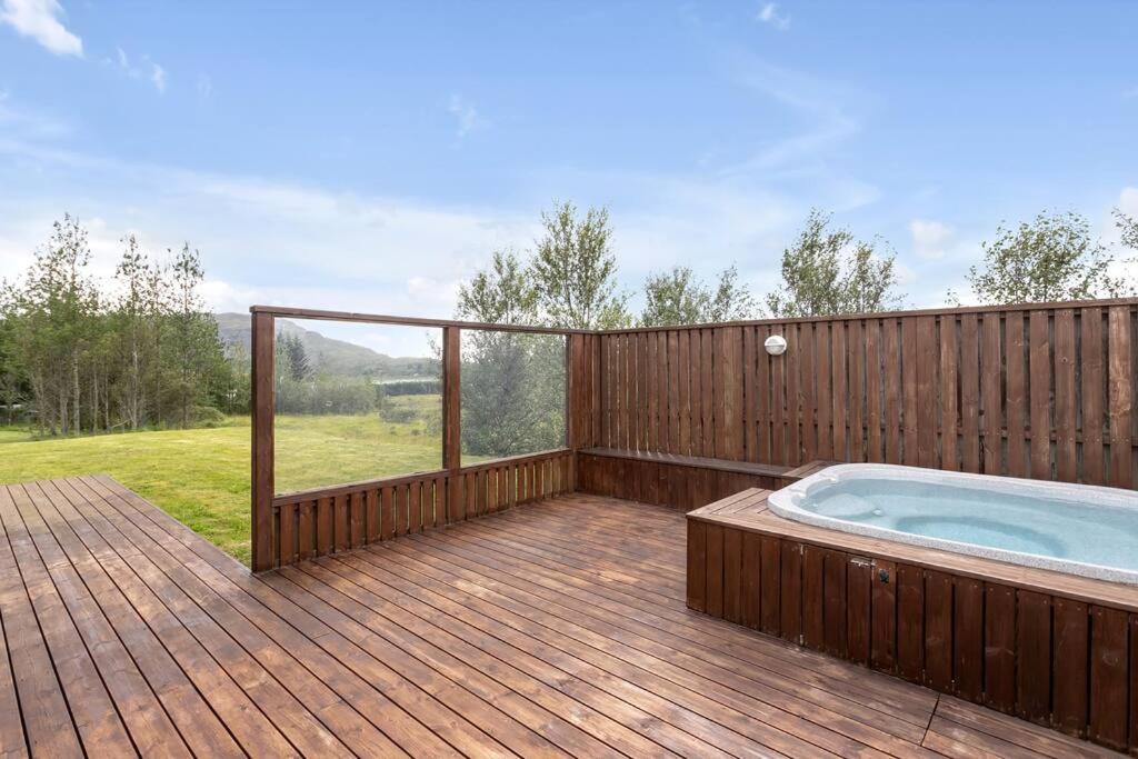 Scandinavian Villa In South Iceland Laugaras Εξωτερικό φωτογραφία